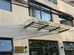 -曹家渡街道图书馆