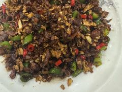 -湖南人家湘菜馆(镇江路店)
