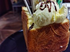 面包诱惑-前海沿·青岛菜(大拇指广场石老人店)