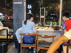 大堂-金陵大勇烧烤·小龙虾·海鲜大咖(竹山路店)