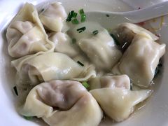蟹粉荠菜馄饨-珊珊小笼馆(仙霞路店)