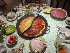 -鸿姐老火锅(静安店)