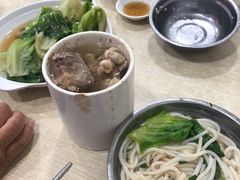 骨髓筒骨-广达眼镜炖罐(广达店)