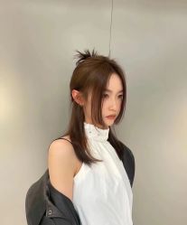 -ON STAR SALON