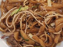 干炒牛河-茶港·点心·啫啫煲(范湖万达广场店)