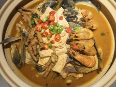 招牌砂锅鱼头煲-新天明砂锅鱼头煲