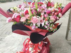 -花邻FloweringLife花艺气球派对(武康大楼店)