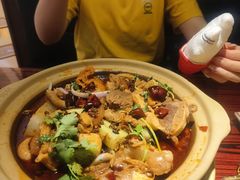 -沙胆彪炭炉牛杂煲(上海日月光广场店)