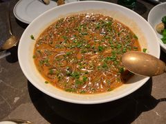 沙蒜烧豆面-新荣记(BFC外滩金融中心店)