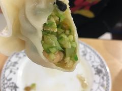 -乡府肉丁水饺(环山路店)