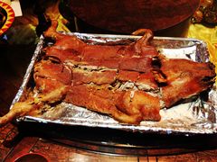烤全猪-阿斯牛牛十二餐厅•四季餐厅(民族大道店)