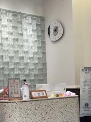 -花岐款式专研健康美甲沙龙
