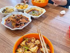 -继红顺河抄手名小吃