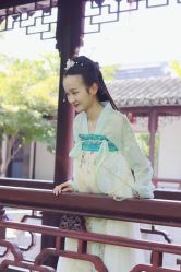 -汉仪华裳汉服馆(打浦桥店)