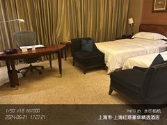 -上海红塔豪华精选酒店