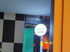 -不可思议减压馆·解压博物馆·摔碗发泄·团建定制