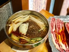 -万兴佳烤肉·长白山老味道(宏泰广场店)