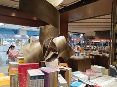 -凤凰国际书城(凤凰广场店)