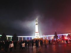 -人民防洪胜利纪念塔