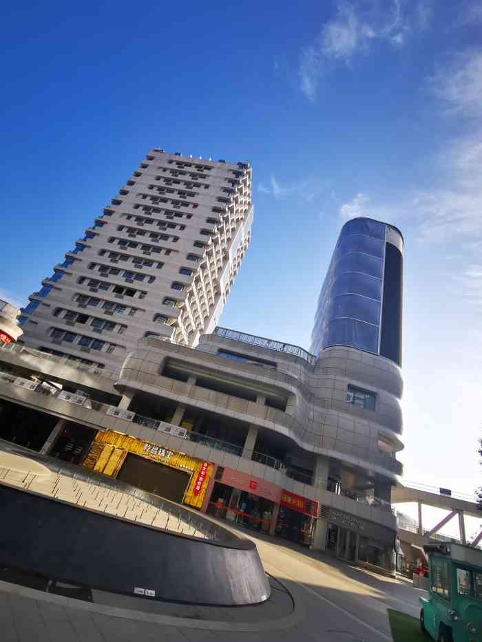 海尚mall-"暑假快结束了,和朋友带着孩子去瀚海参加活.