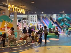 -小牧童游乐园(西丽宝能环球汇店)