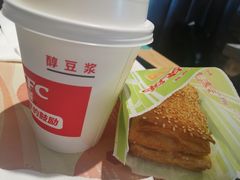 熏鸡法风烧饼豆浆餐-肯德基(东四南大街店)