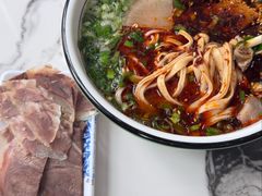 -伊穆祥牛肉面总店·清真