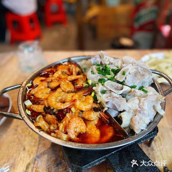 弯弯火锅城(玫瑰街店)