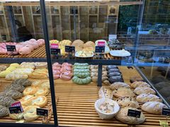 -焙丽拾光(麦凯乐直营店)