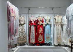 -PAI婚纱礼服设计馆【大牌租赁/高级定制】