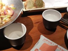 -绿茶餐厅(光谷世界城步行街店)