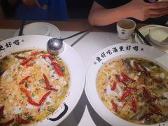 -江渔儿酸菜鱼(奥园广场金发购物中心店)