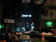 -DEEP·美式餐吧(五棵松华熙LIVE店)
