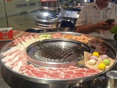 -哈哈碳都·牛肋条无限自助烤肉(宝龙店)