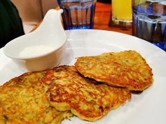 西葫芦饼配酸奶-TUK土耳其餐厅·下午茶(卢湾店)