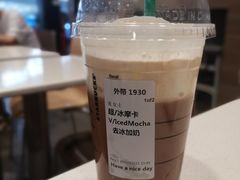 -星巴克(广州南站A18检票口楼上)