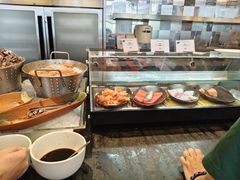 -圣丰索菲特·2 On 988 Café 自助餐厅