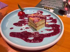 -米德维奇俄式西餐厅(西六道街店)