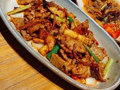 -十三式重庆江湖菜(金茂览秀城店)