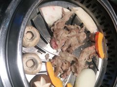 -木槿花韩式炭烤·熟成肉工坊(孙文东路店)