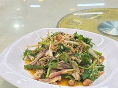 -陈记粤湛鸡饭店