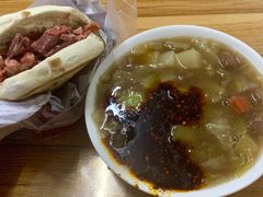 -老字号贾家肉丸糊辣汤(光明巷店)