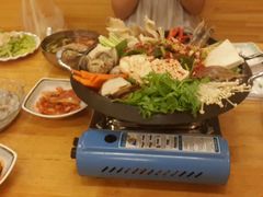 -青瓦餐厅·生鱼片·韩园烤肉(西塔店)