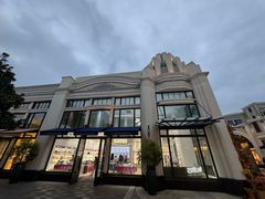 -比斯特上海购物村精品奥特莱斯