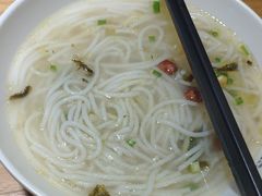 -凤起龙游老面包子(凯德晶品店)