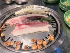 -欧巴炭烤肉오빠숯불구이(南京东路店)
