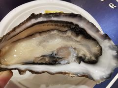 法国白珍珠-HIHE Bistro·Oyster Bar(华熙live店)