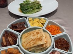 -静之湖湖畔餐厅