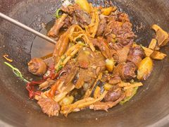 -锅当当铁锅炖烀饼王(长泰广场店)