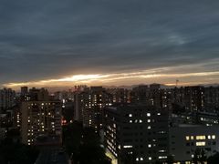 -百荣世贸商城